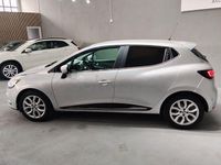 Usado Renault Clio IV LIMITED 90 CV (66 kW) 2018 Gris / plata Berlina