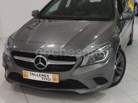 Usado Mercedes CLA250 Shooting Brake Urban 211 CV (155 kW) 2015 Beige Familiar