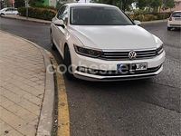 Usado VW Passat Sportline 190 CV (139 kW) 2016 Blanco Berlina