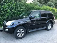 Usado Toyota Land Cruiser 166 CV (122 kW) 2006 Negro SUV