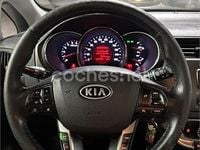 Usado Kia Rio 90 CV (66 kW) 2012 Blanco Berlina
