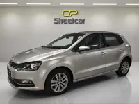Usado VW Polo Advance 90 CV (66 kW) 2016 Gris / plata Berlina