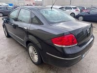 Usado Fiat Linea Dynamic 90 CV (66 kW) 2009 Negro Berlina