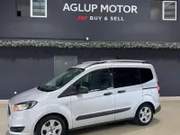 Usado Ford Tourneo Courier Titanium 100 CV (73 kW) 2017 Gris / plata Monovolumen
