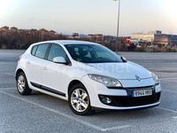 Usado Renault Mégane Dynamique 110 CV (80 kW) 2012 Blanco Berlina