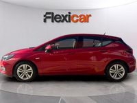 Usado Opel Astra Business Elegance 131 CV (96 kW) 2020 Rojo Familiar