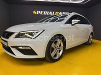 Usado Seat Leon FR 150 CV (110 kW) 2019 Blanco Familiar