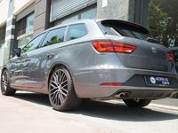 Usado Seat Leon CUPRA 300 CV (220 kW) 2017 Gris / plata Familiar