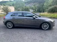 Usado Mercedes A180 116 CV (85 kW) 2018 Gris / plata Berlina