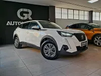 Usado Peugeot 2008 Active 100 CV (73 kW) 2020 Blanco SUV