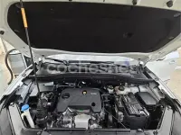 Usado MG ZS Luxury 111 CV (81 kW) 2023 Blanco SUV