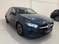 Usado Mercedes A180 116 CV (85 kW) 2021 Azul Berlina