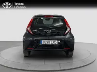 Usado Toyota Aygo X-play 72 CV (52 kW) 2020 Dark gray Utilitario