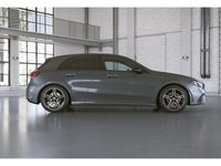 Usado Mercedes A200 AMG line 163 CV (119 kW) 2020 Mountaingrau  met. Utilitario