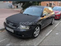 Usado Audi A3 Attraction 130 CV (95 kW) 2001 Negro Utilitario