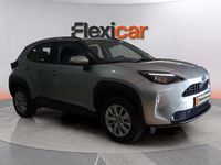 Usado Toyota Yaris Hybrid Active 116 CV (85 kW) 2025 Gris