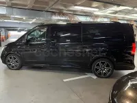 Usado Mercedes V300 Avantgarde 239 CV (175 kW) 2022 Negro Monovolumen
