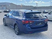 Usado Toyota Avensis Advance 143 CV (105 kW) 2015 Azul Familiar