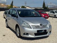 Usado Toyota Verso Active 126 CV (92 kW) 2010 Gris / plata Monovolumen