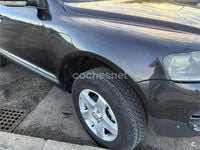 Usado VW Touareg R 174 CV (127 kW) 2004 Negro SUV