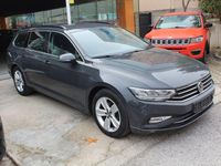 Usado VW Passat R-line 192 CV (141 kW) 2020 Gris Familiar