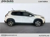 Usado Peugeot 2008 Allure 110 CV (80 kW) 2017 Blanco SUV