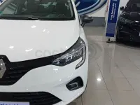 Usado Renault Clio V Business 65 CV (47 kW) 2022 Blanco Berlina