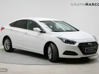 Usado Hyundai i40 141 CV (103 kW) 2016 Blanco Familiar