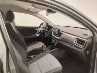 Usado Kia Stonic 101 CV (74 kW) 2025 Gris SUV