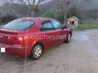 Usado Renault Laguna II Privilege 120 CV (88 kW) 2006 Rojo Berlina