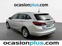Usado Opel Astra Elegance 145 CV (106 kW) 2020 Gris plata Familiar