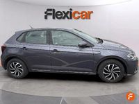 Usado VW Polo Life 95 CV (69 kW) 2024 Gris / plata Berlina