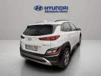 Usado Hyundai Kona 120 CV (88 kW) 2021 Blanco SUV
