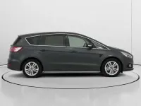 Usado Ford S-MAX Titanium 150 CV (110 kW) 2016 Gris Monovolumen