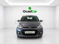 Usado Hyundai i10 66 CV (48 kW) 2015 Gris / plata Utilitario