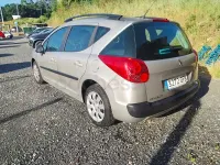 Usado Peugeot 207 95 CV (69 kW) 2008 Beige Familiar