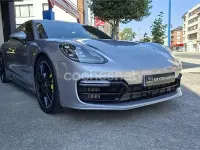 Usado Porsche Panamera Sport Turismo 462 CV (339 kW) 2018 Gris / plata Familiar