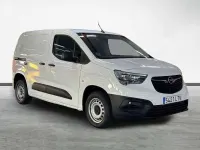 Usado Opel Combo 136 CV (100 kW) 2021 Blanco Monovolumen