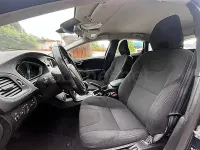 Usado Volvo V40 Momentum 115 CV (84 kW) 2014 Azul Berlina