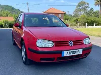 Usado VW Golf IV Conceptline 100 CV (73 kW) 2000 Rojo Berlina