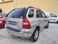 Usado Kia Sportage 175 CV (128 kW) 2007 Gris / plata SUV