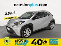 Usado Toyota Aygo X Play 72 CV (52 kW) 2024 Gris SUV