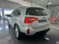Usado Kia Sorento 200 CV (147 kW) 2016 Gris / plata SUV