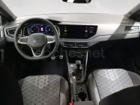 Usado VW Taigo R-line 116 CV (85 kW) 2025 Plateado SUV