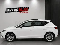 Usado Seat Leon Style 105 CV (77 kW) 2013 Blanco Berlina