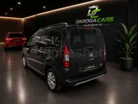 Usado Citroën Berlingo Shine 100 CV (73 kW) 2018 Negro Monovolumen