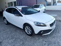 Usado Volvo V40 Kinetic 120 CV (88 kW) 2015 Blanco SUV