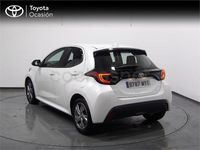 Usado Toyota Yaris Hybrid Active 116 CV (85 kW) 2025 Blanco Berlina