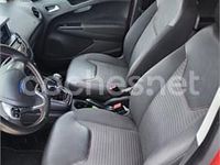 Usado Ford Tourneo Courier Sport 100 CV (73 kW) 2019 Rojo Monovolumen