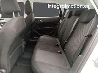 Usado Peugeot 308 SW Allure 130 CV (95 kW) 2019 Blanco Familiar